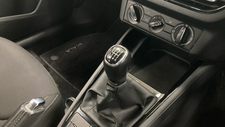 Skoda Scala 1.0 TSI SE 5dr Petrol Hatchback